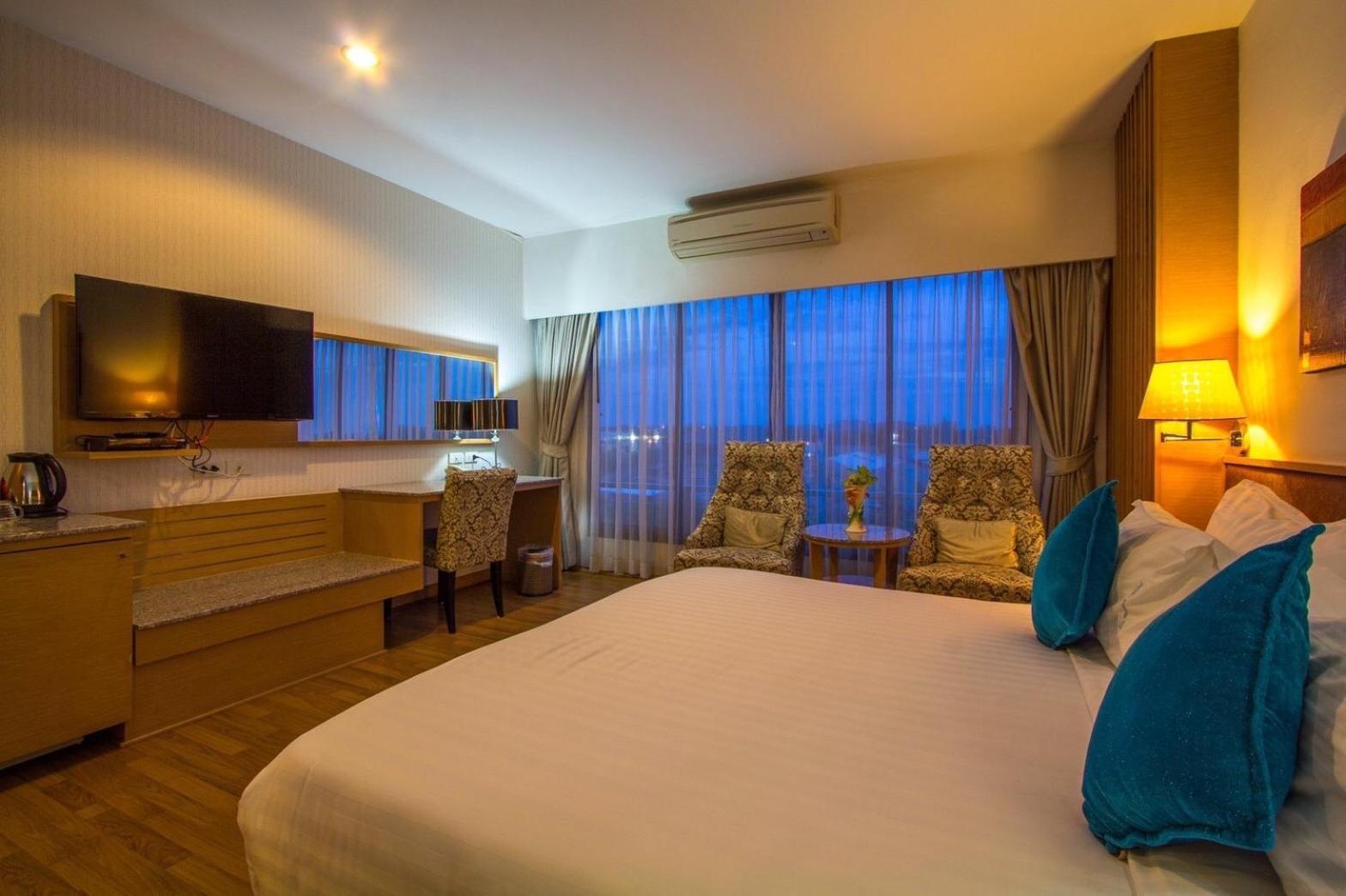 Mamaison Hotel Μπούρι Ραμ Εξωτερικό φωτογραφία