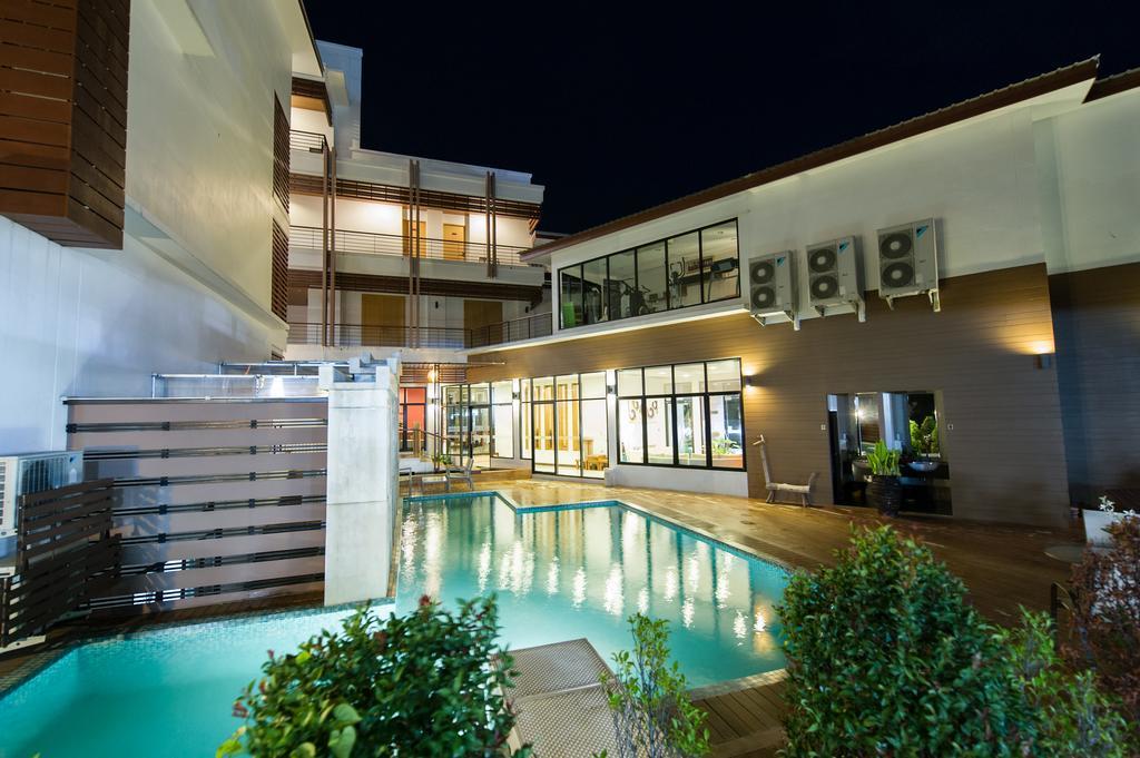 Mamaison Hotel Μπούρι Ραμ Εξωτερικό φωτογραφία