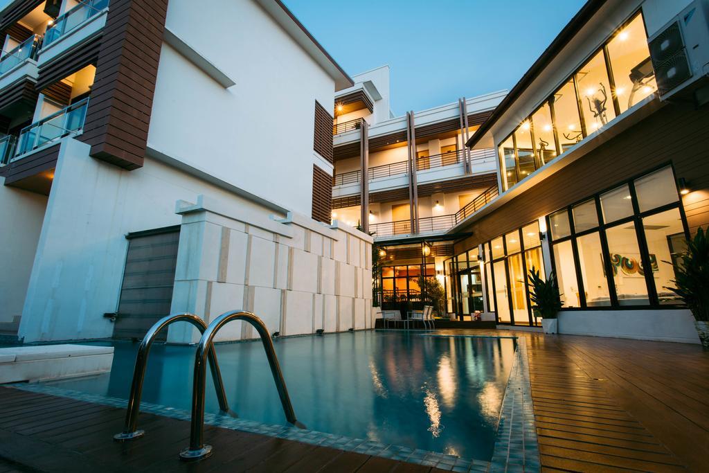 Mamaison Hotel Μπούρι Ραμ Εξωτερικό φωτογραφία