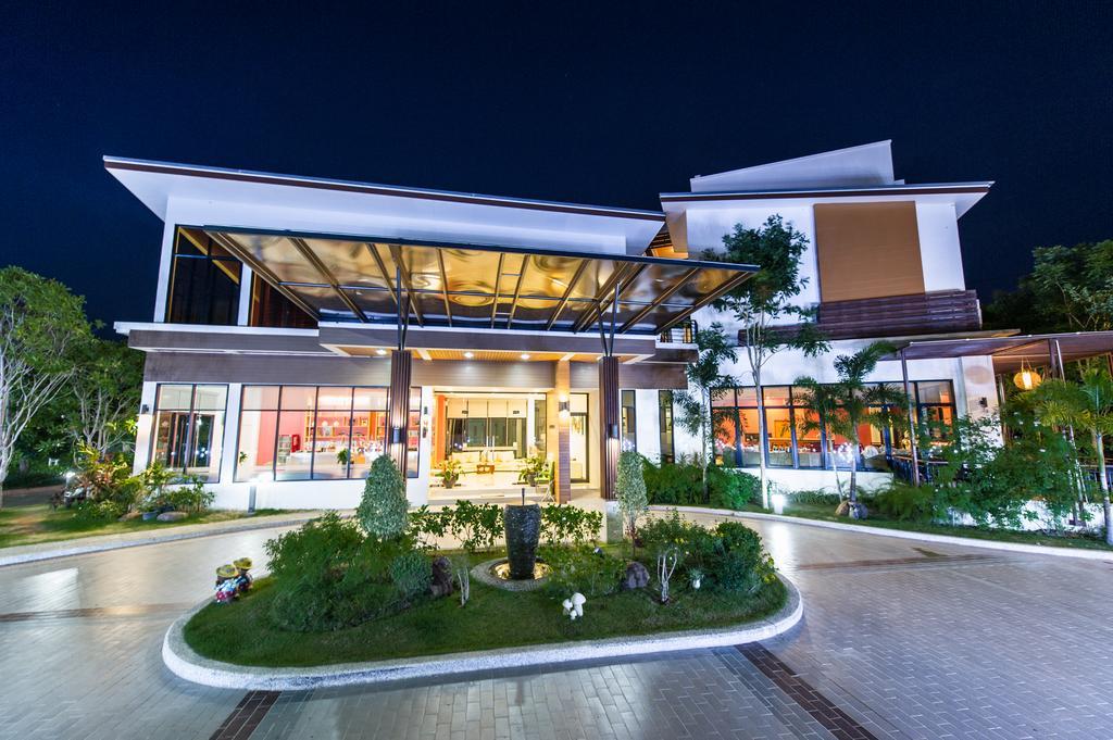 Mamaison Hotel Μπούρι Ραμ Εξωτερικό φωτογραφία
